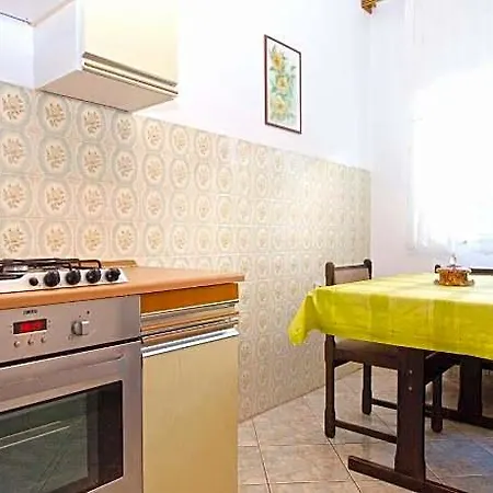 1348 Hotel 4*
