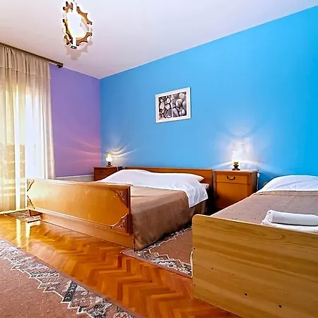 1348 Hotel 4*